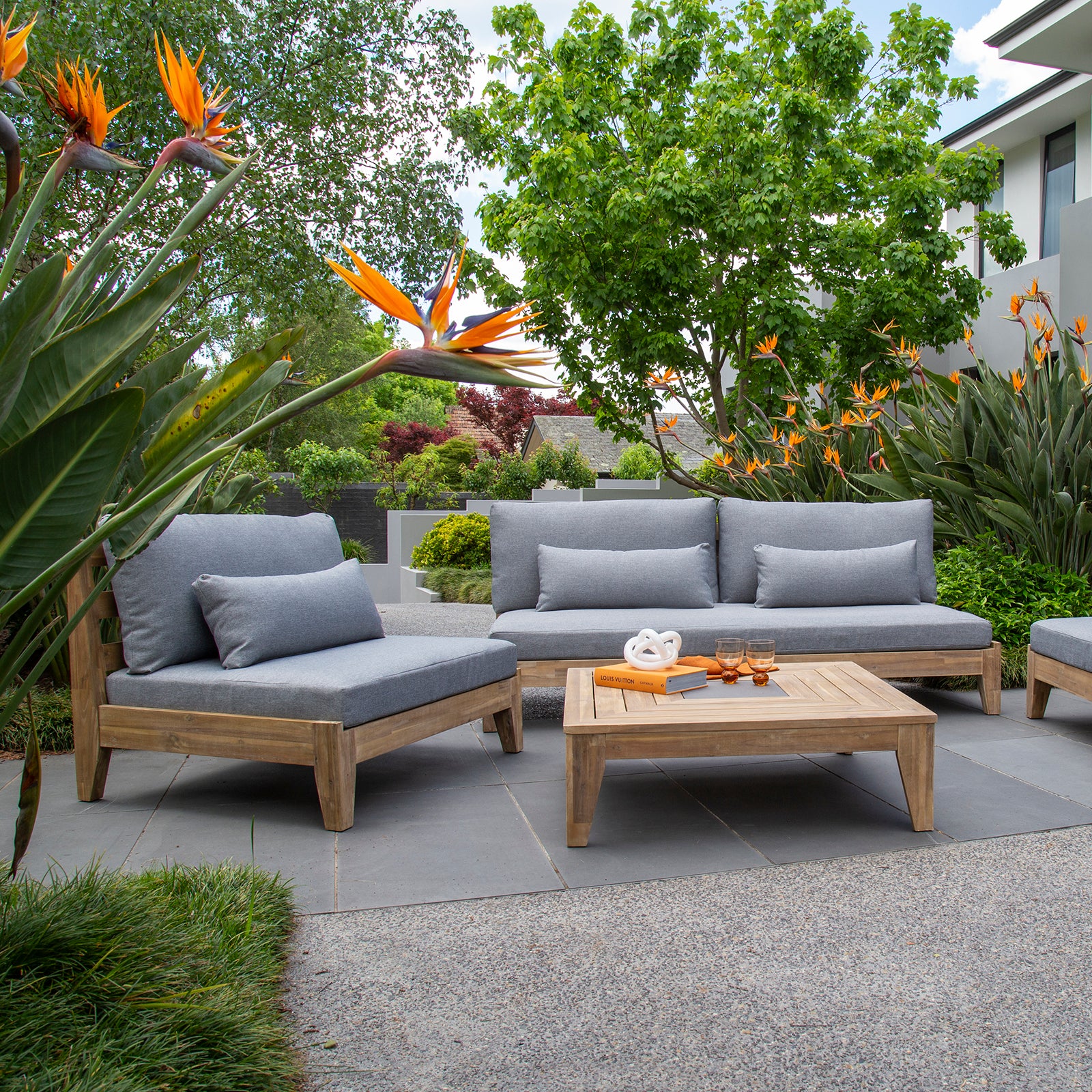 5 piece outdoor lounge setting sale